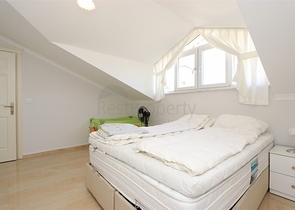 Пентхаус 3+1 в районе Конаклы в шаговой доступности до моря