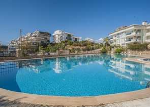 Пентхаус 3+1 в районе Конаклы в шаговой доступности до моря