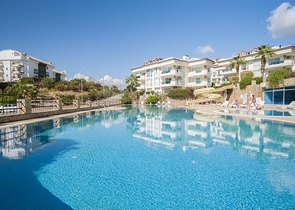 Пентхаус 3+1 в районе Конаклы в шаговой доступности до моря