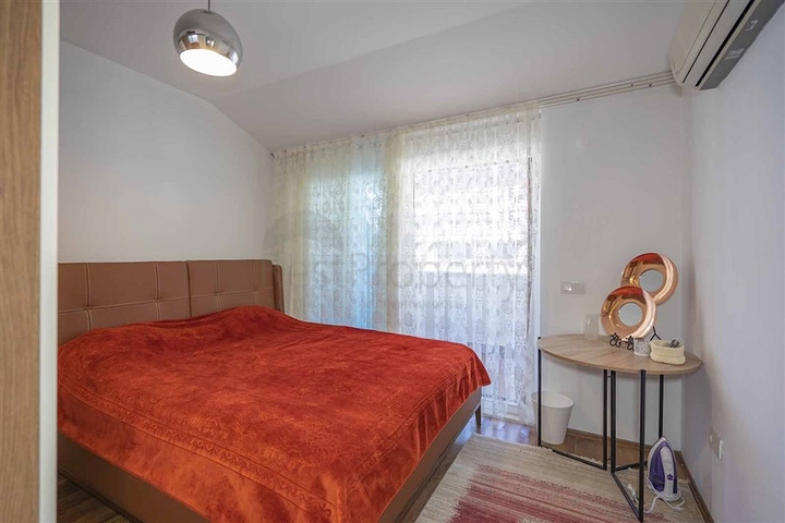 Просторный пентхаус от собственника планировкой 2+1 в районе Кестель