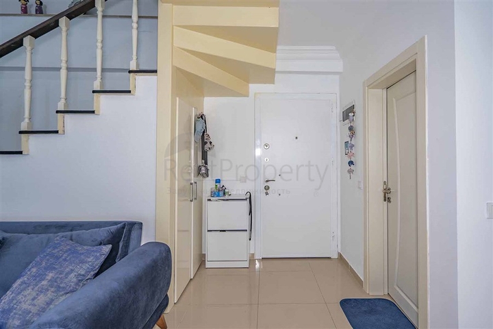 Просторный пентхаус от собственника планировкой 2+1 в районе Кестель