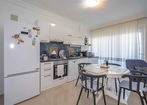 Просторный пентхаус от собственника планировкой 2+1 в районе Кестель