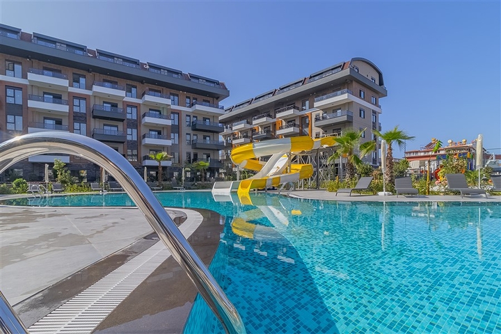 Квартира 1+1 в роскошном комплексе в районе Оба