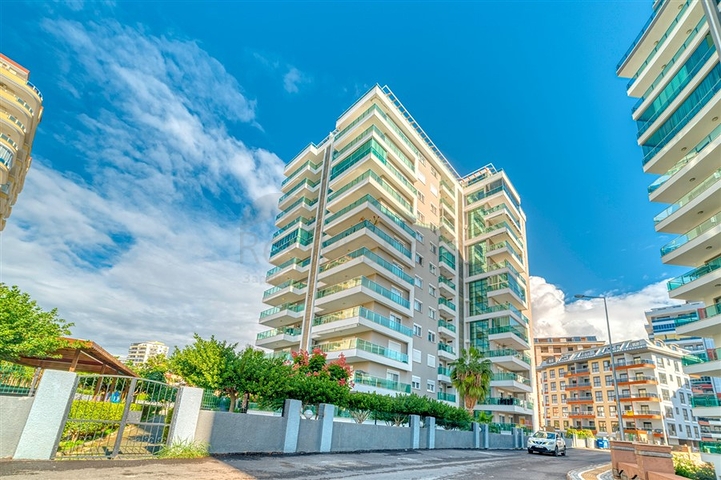 Квартира большой площади в Махмутларе