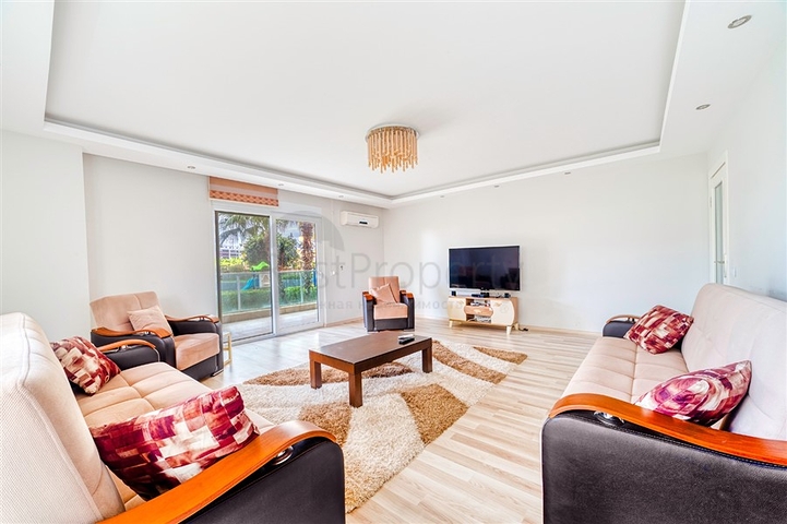 Квартира большой площади в Махмутларе