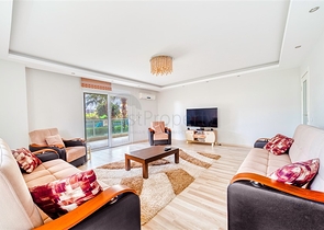 Квартира большой площади в Махмутларе