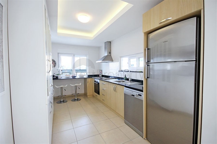 Просторный пентхаус в Махмутларе