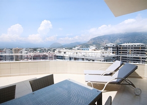 Просторный пентхаус в Махмутларе