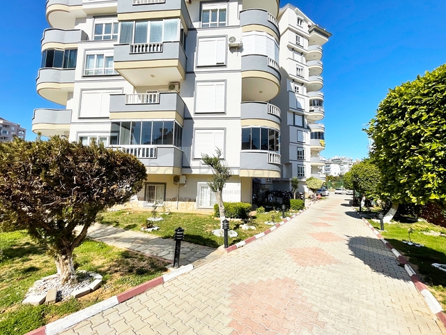 Просторная квартира 2+1 в Тосмуре