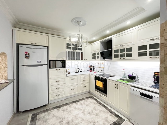 Просторная квартира 2+1 в Тосмуре