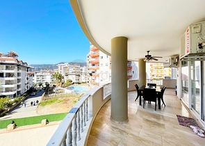 Просторная квартира 2+1 в Тосмуре