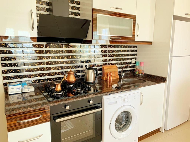 Видовой пентхаус от собственника планировкой 2+1 в районе Махмутлар