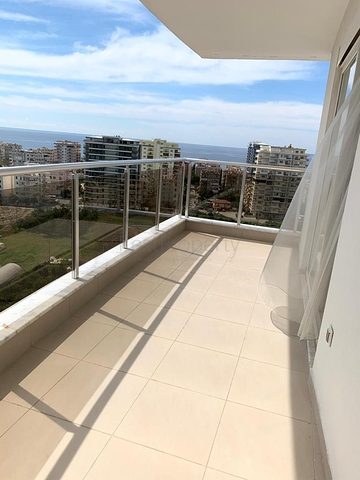 Видовой пентхаус от собственника планировкой 2+1 в районе Махмутлар