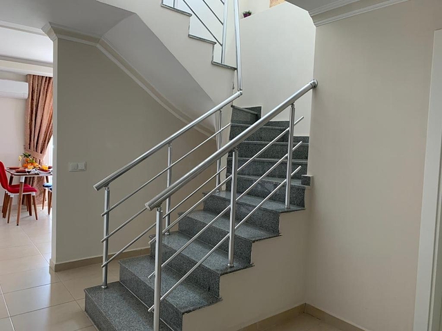 Видовой пентхаус от собственника планировкой 2+1 в районе Махмутлар