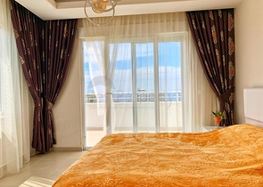 Видовой пентхаус от собственника планировкой 2+1 в районе Махмутлар