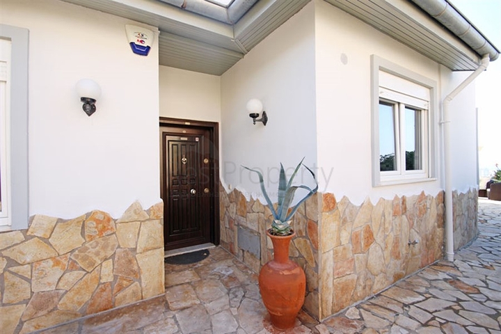 Вилла с панорамным видом на море