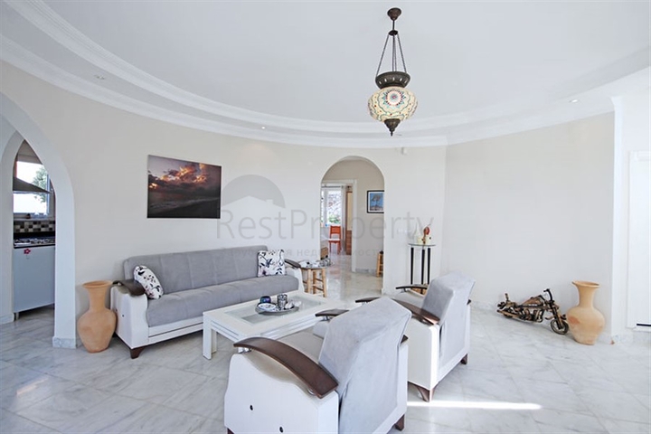 Вилла с панорамным видом на море