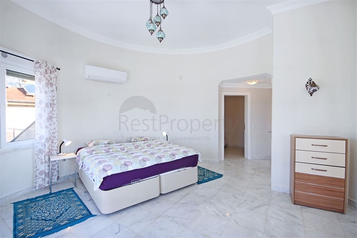 Вилла с панорамным видом на море