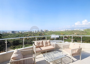 Вилла с панорамным видом на море