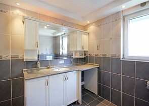 Вилла с панорамным видом на море