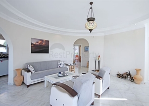 Вилла с панорамным видом на море