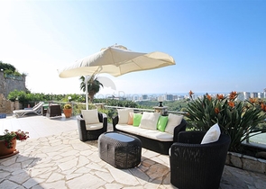 Вилла с панорамным видом на море