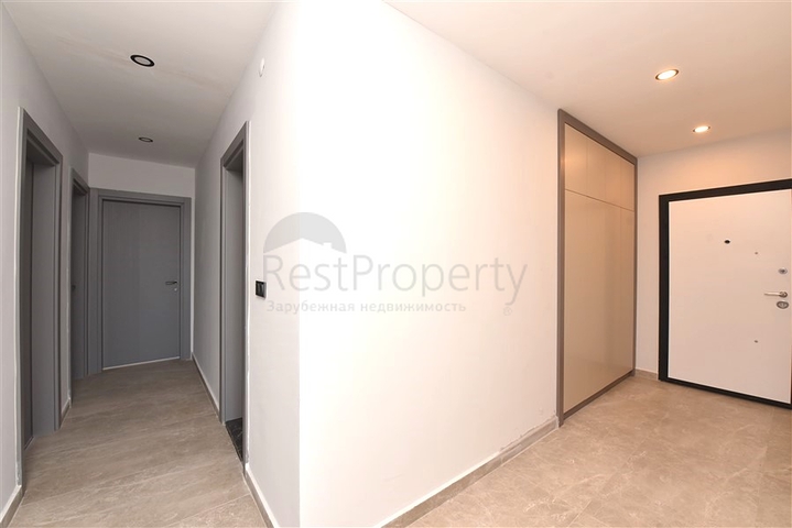 Просторная квартира 3+1 для большой семьи в районе Оба 