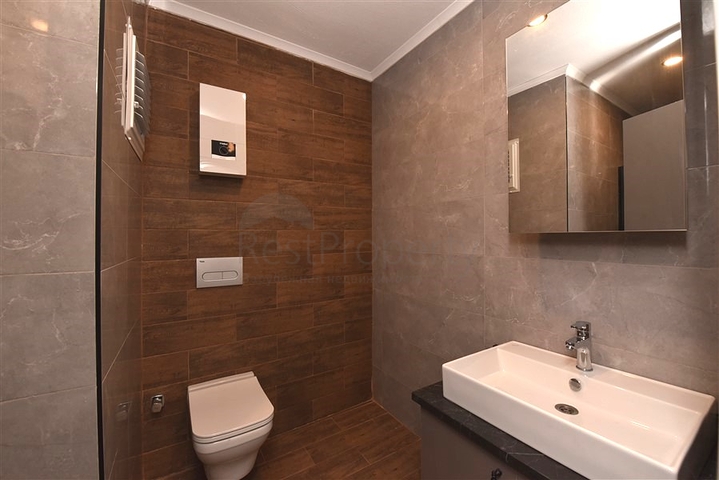 Просторная квартира 3+1 для большой семьи в районе Оба 