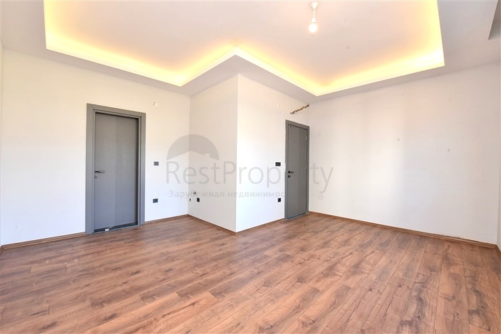 Просторная квартира 3+1 для большой семьи в районе Оба 