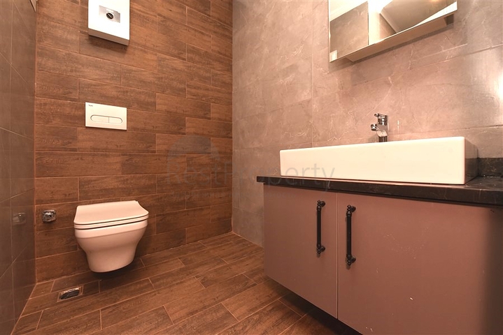 Просторная квартира 3+1 для большой семьи в районе Оба 