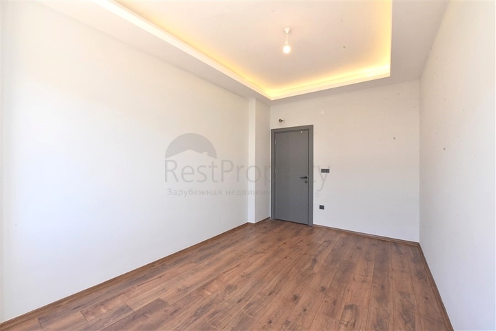 Просторная квартира 3+1 для большой семьи в районе Оба 