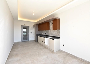 Просторная квартира 3+1 для большой семьи в районе Оба 