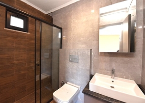 Просторная квартира 3+1 для большой семьи в районе Оба 