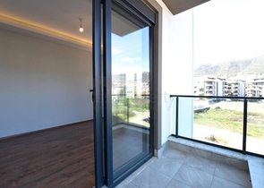 Просторная квартира 3+1 для большой семьи в районе Оба 