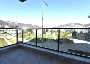 Просторная квартира 3+1 для большой семьи в районе Оба 