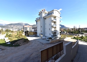 Просторная квартира 3+1 для большой семьи в районе Оба 