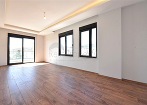 Просторная квартира 3+1 для большой семьи в районе Оба 