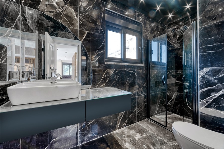 Вилла с видом на море в центральном районе Алании