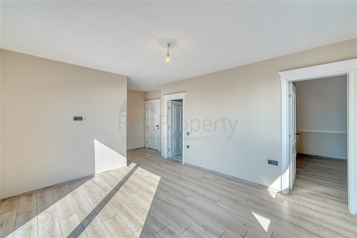 Вилла с видом на море в центральном районе Алании