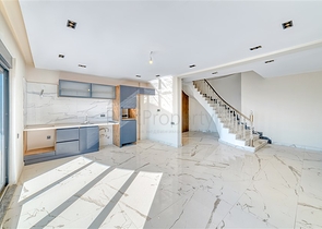 Вилла с видом на море в центральном районе Алании