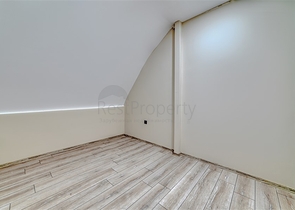 Вилла с видом на море в центральном районе Алании