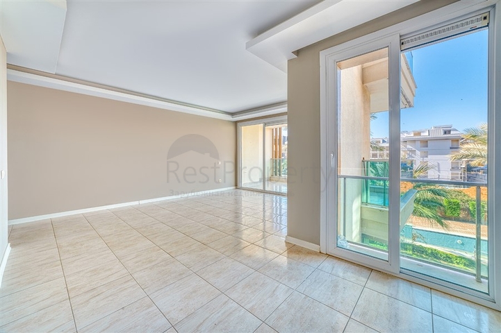 Просторная квартира планировки 2+1