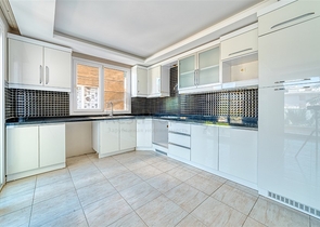 Просторная квартира планировки 2+1