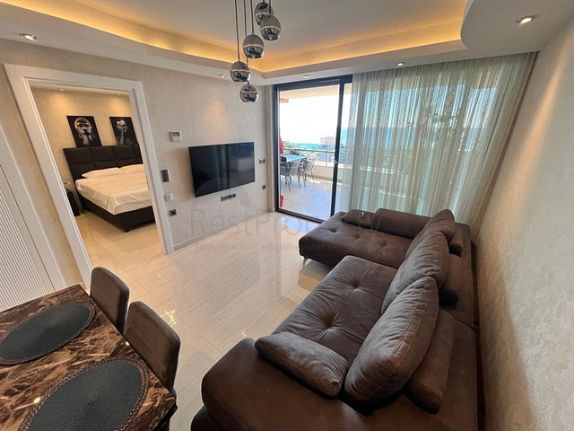 Апартаменты 1+1 в районе Конаклы с панорамным видом на море