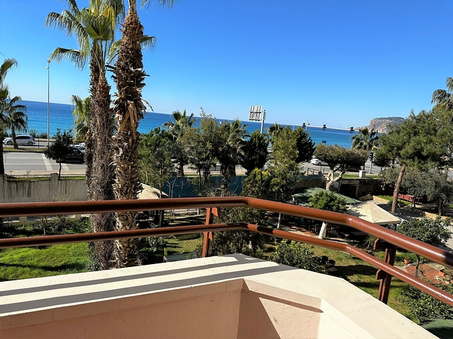 Меблированные апартаменты 2+1 с видом на море в Тосмуре