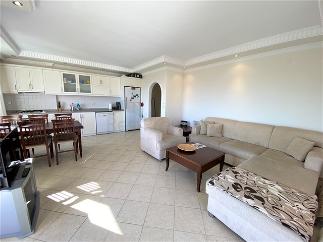 Пентхаус 4+1 в центре Алании