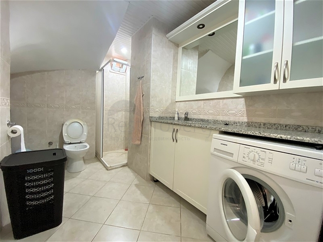 Пентхаус 4+1 в центре Алании