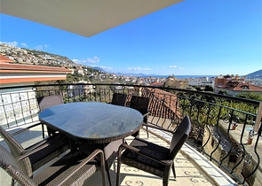 Пентхаус 4+1 в центре Алании