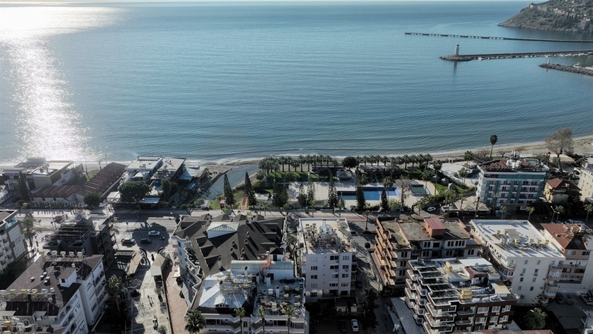 Квартира 2+1 в 50 м от Средиземного моря в центре Алании