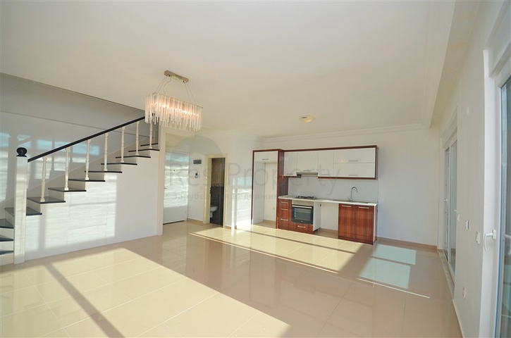 Пентхаус планировкой 2+1 в районе Кестель